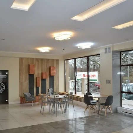 Julian Hotel Estetino